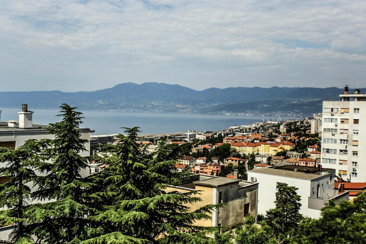 Appartamento Leelee Fiume Esterno foto